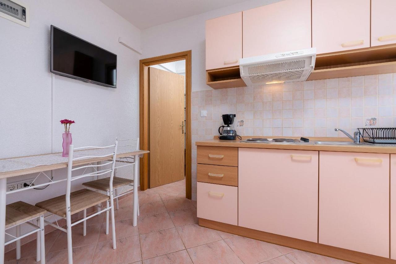 Apartments Miri ヴルサル エクステリア 写真