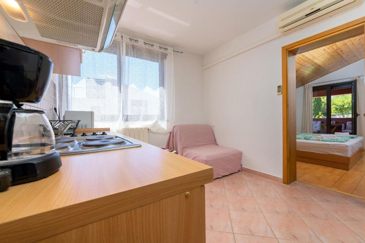 Apartments Miri ヴルサル エクステリア 写真