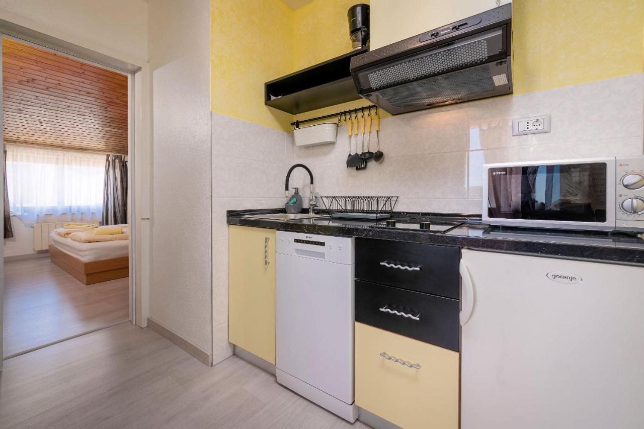 Apartments Miri ヴルサル エクステリア 写真