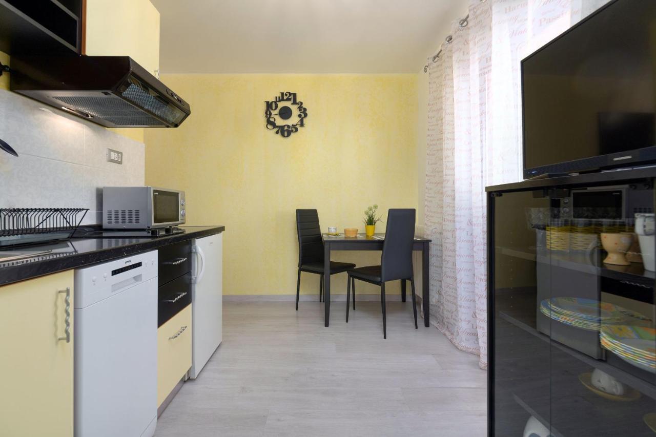 Apartments Miri ヴルサル エクステリア 写真